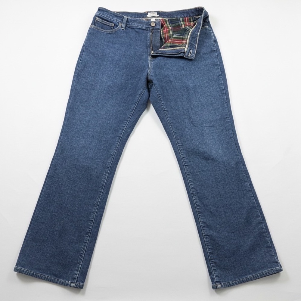 L.L.Bean Favorite Fit Jeans Womens 16 Blue Flannel Lined Straight Leg Denim